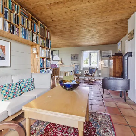 4 Bedroom Stunning In *