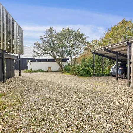 4 Bedroom Stunning In