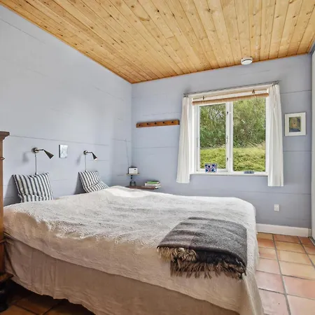 4 Bedroom Stunning In *